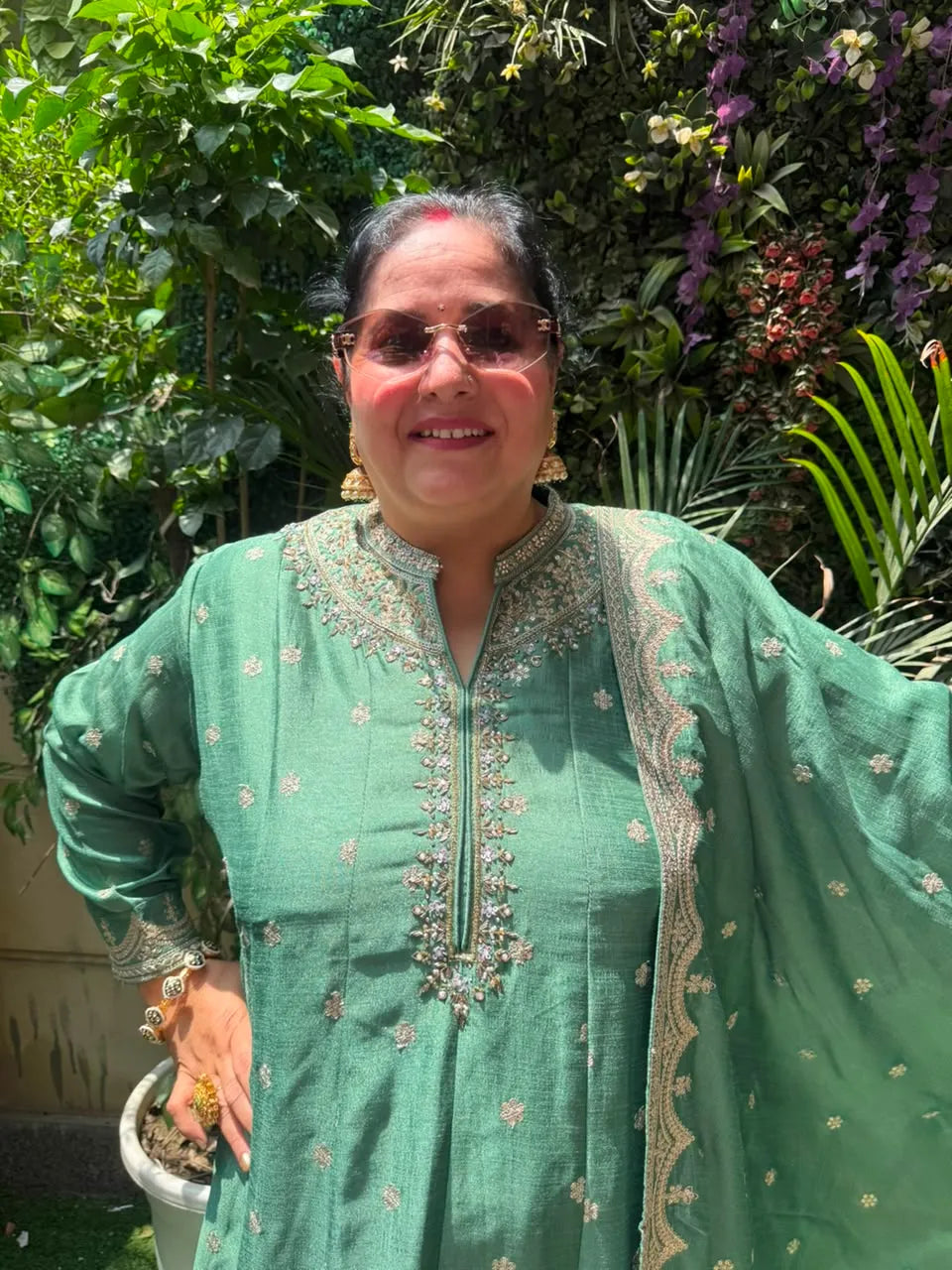 Maharani Suit Set - View 3