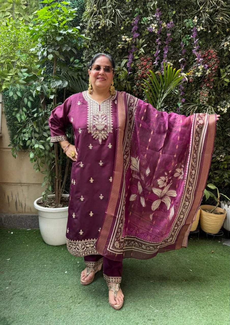 Sitara Floral Suit Set - View 2