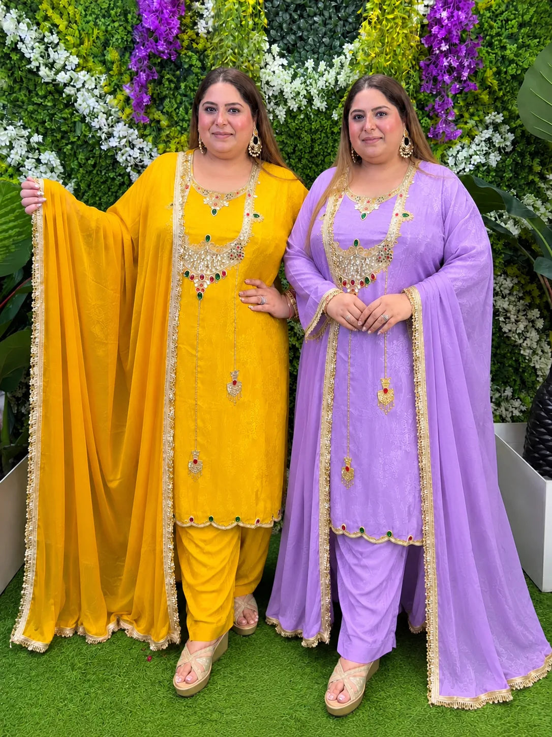 Gulnoor Suit Set