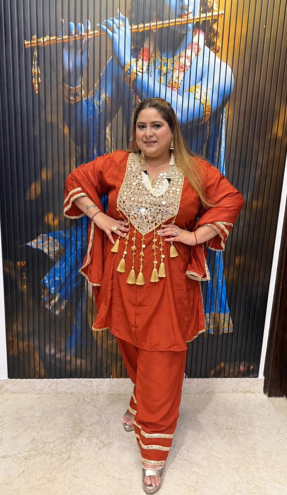 Siyah Farshi Suit