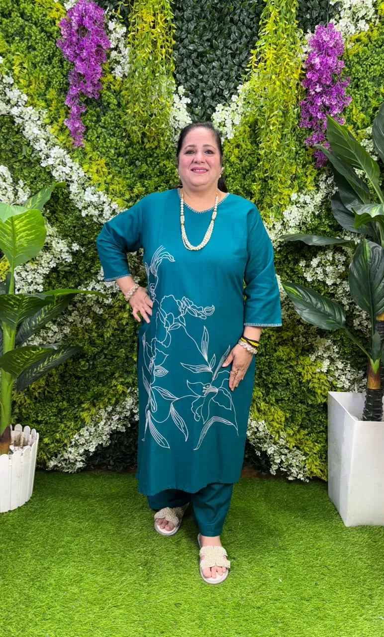 Botanical Muse Kurti Set - View 1