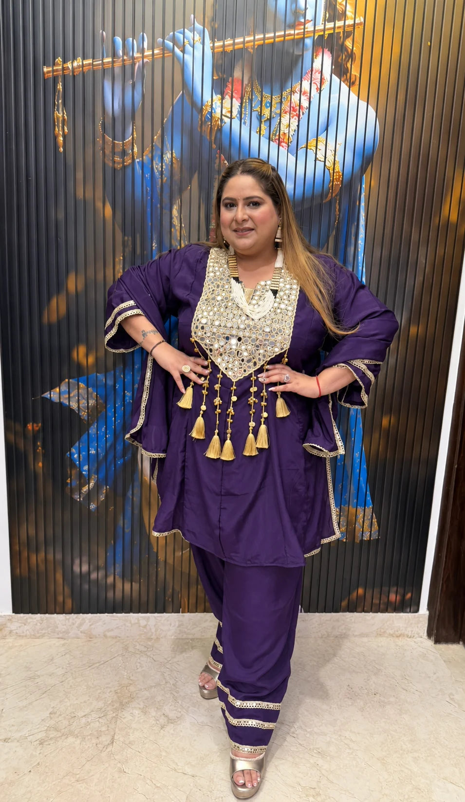 Siyah Farshi Suit