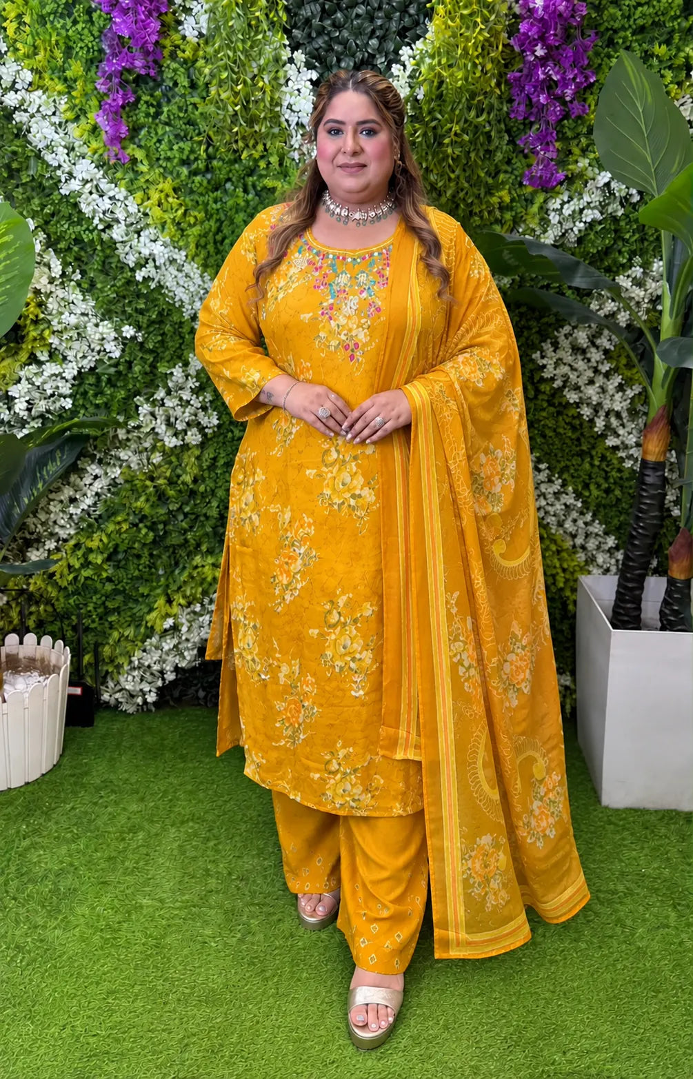 Rajvanshi Suit Set
