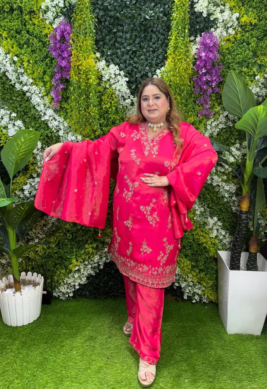 Vasundhara Suit Set