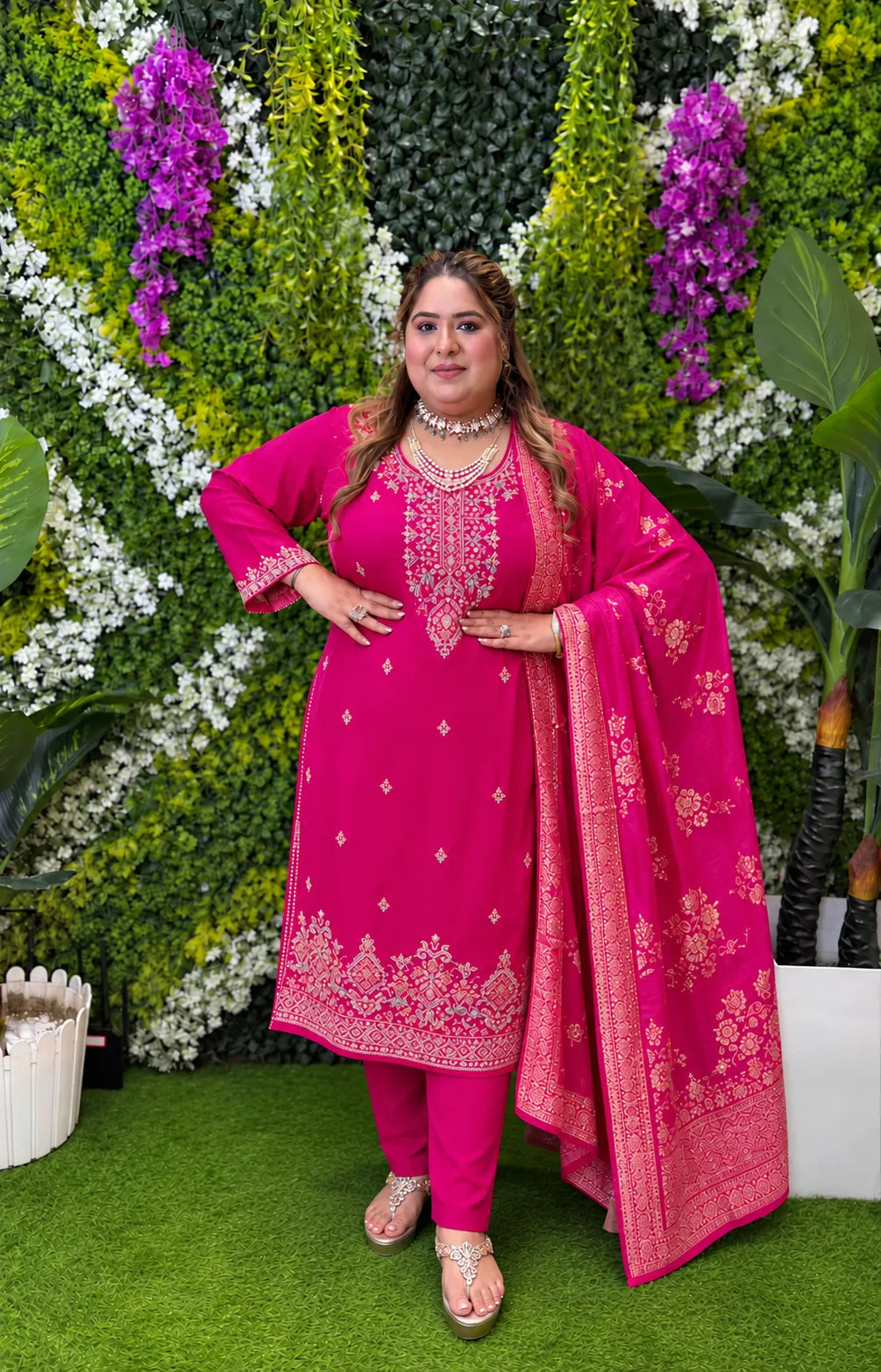 Rajsi Lehar Suit Set