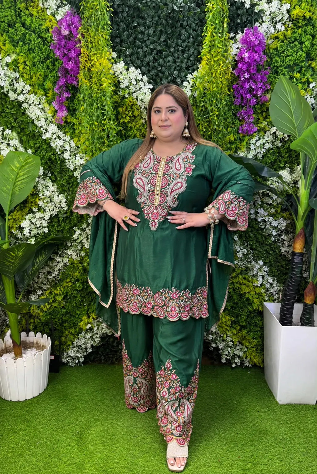 Shahi Aakriti