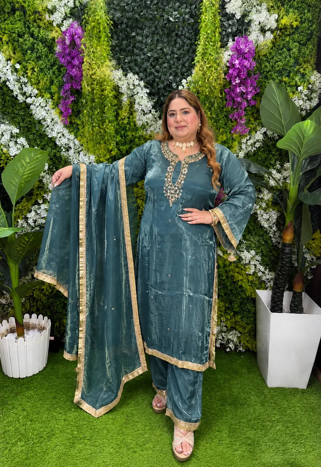 Zariya Suit Set